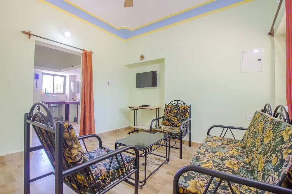 OYO 18897 Home Elegant 3 BHK Villa Parra