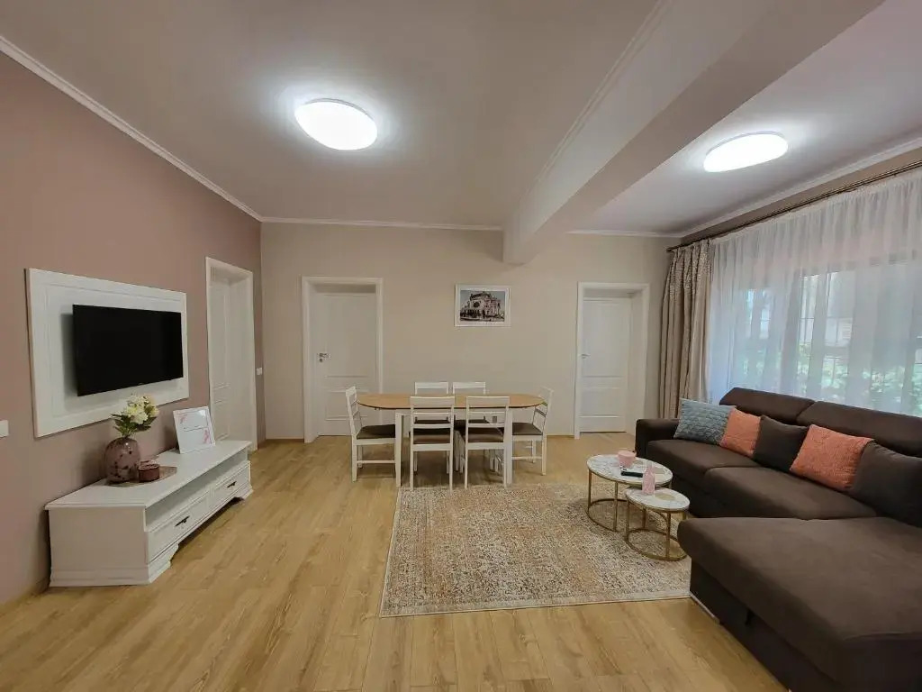 Arya Vacation House