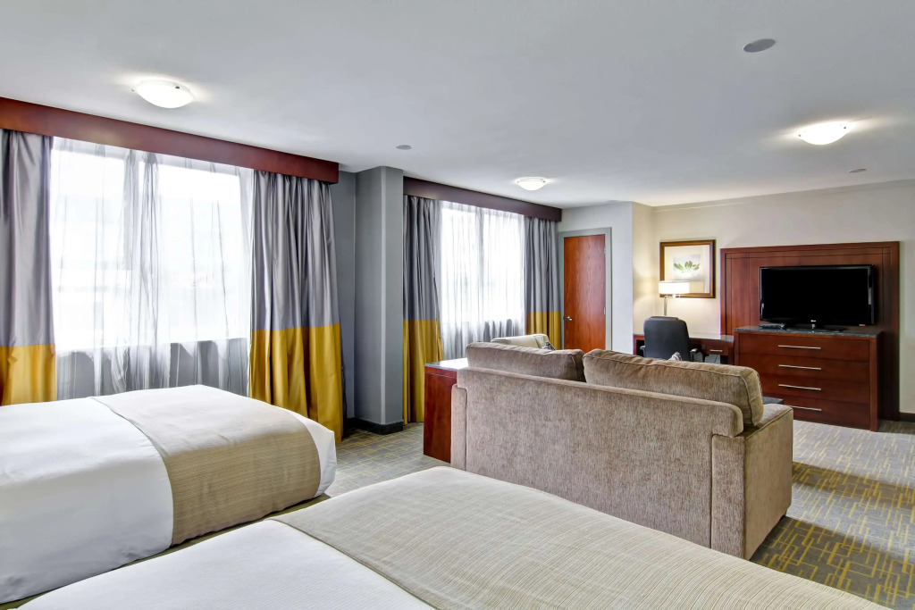 DoubleTree by Hilton - Kamloops