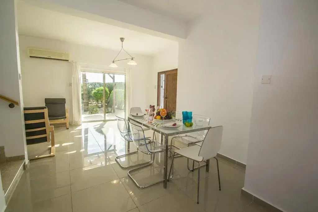 Yolanda Holiday Villa