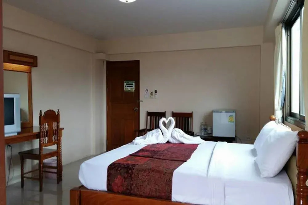 ทรัพย์มุกดา แกรนด์ โฮเทล Submukda Grand Hotel