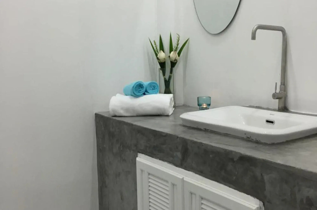 Le Petit Saint Tropez Beach Resort Khanom