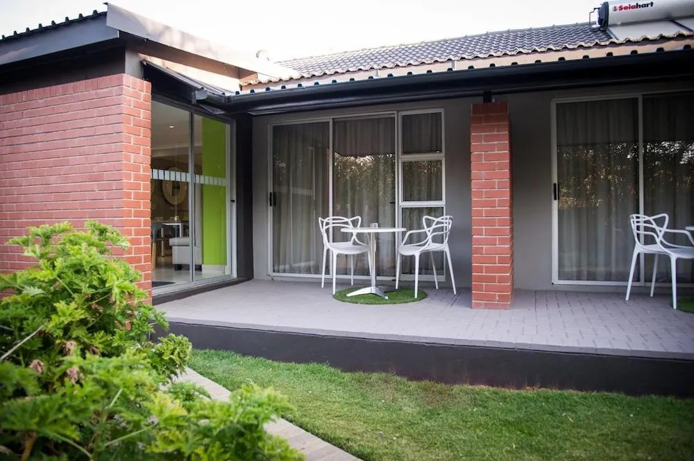 Palm Lodge Guest House