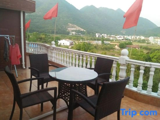 Tiantai Jiahong Homestay