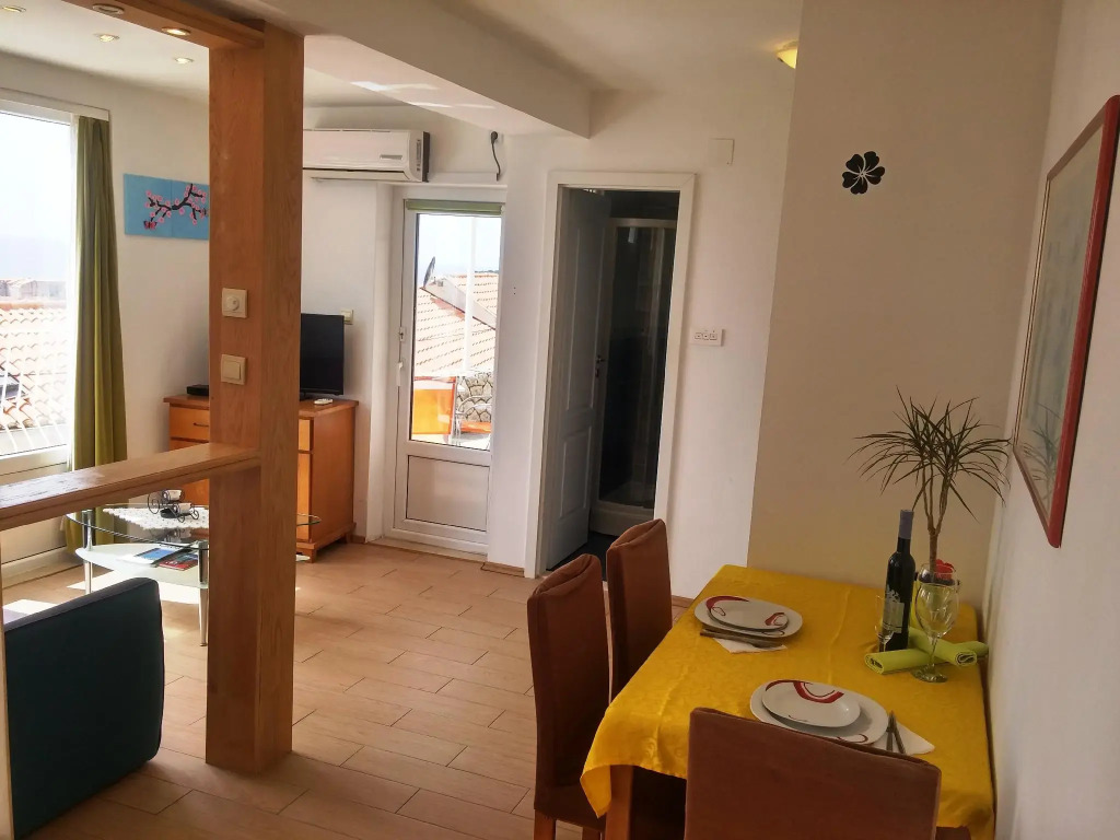 Charming studio apartment with beautiful sea view