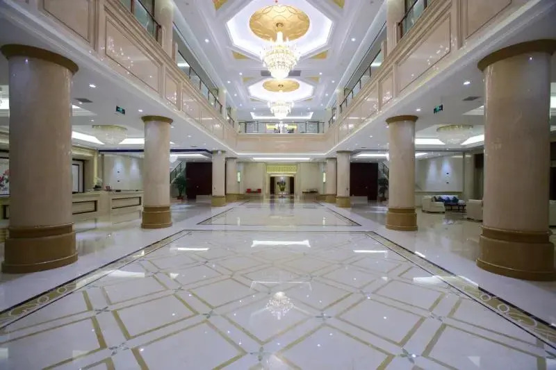 Linyi River Hotel