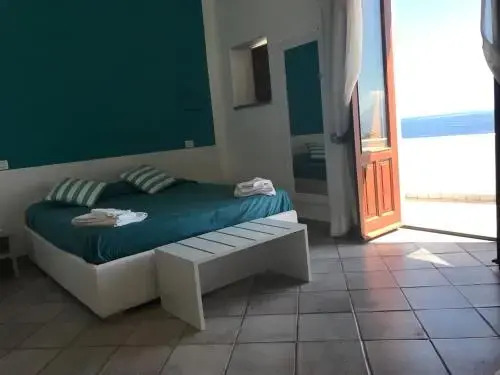 Da Nino sul mare Filicudi
