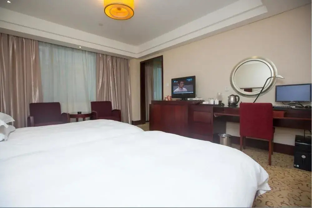 Mingxiang Hotel (Wenling Zeguo Passenger Transport Center)