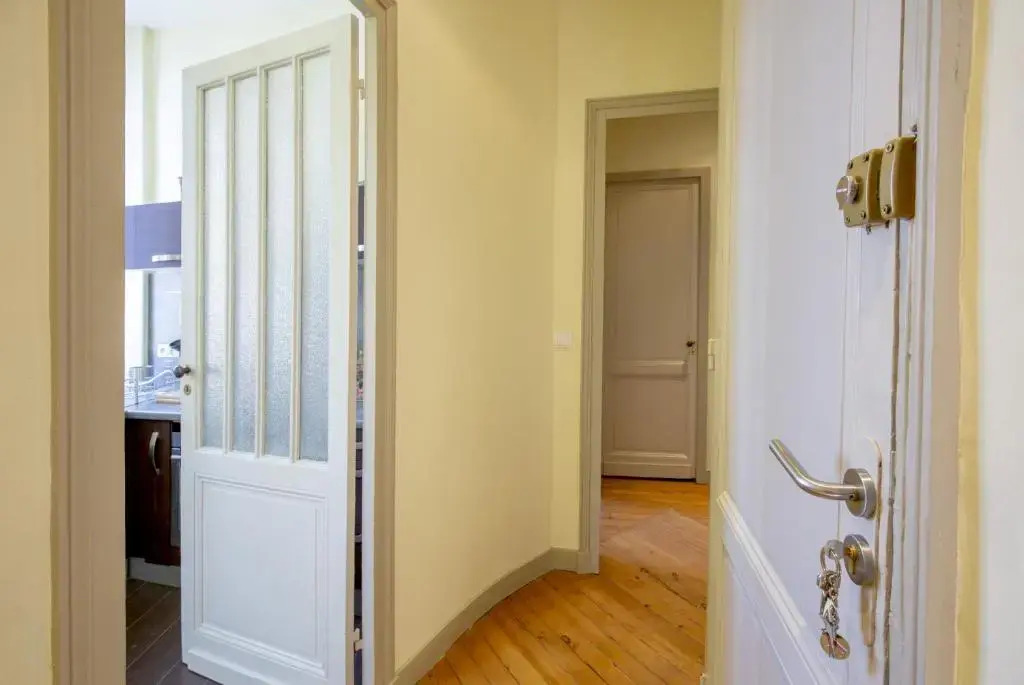 Centre historique, appartement climatisé avec terrasse