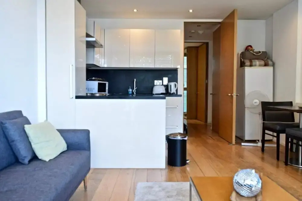 Modern 1 Bedroom Property in Central London