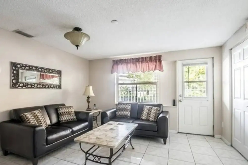 Le Frontenac 101 - Condo 2 People, Sunny Isles