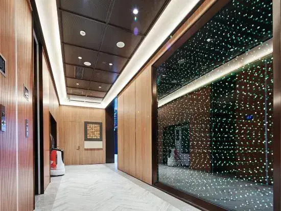 Orange Hotel (Shanghai Caobao Road Sun Moon Light Center)