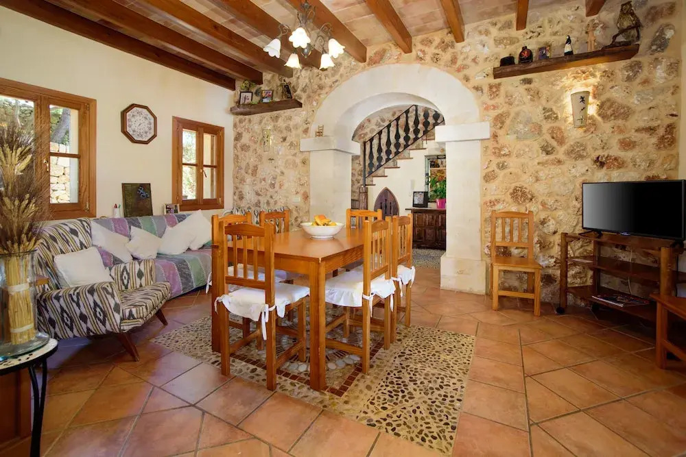 Casa Julia by Mallorca House Rent