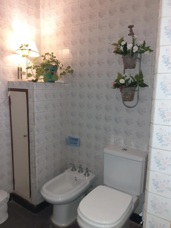 Habitación en Peatonal mes de ENERO 4500 FEBRERO 5000 por noche