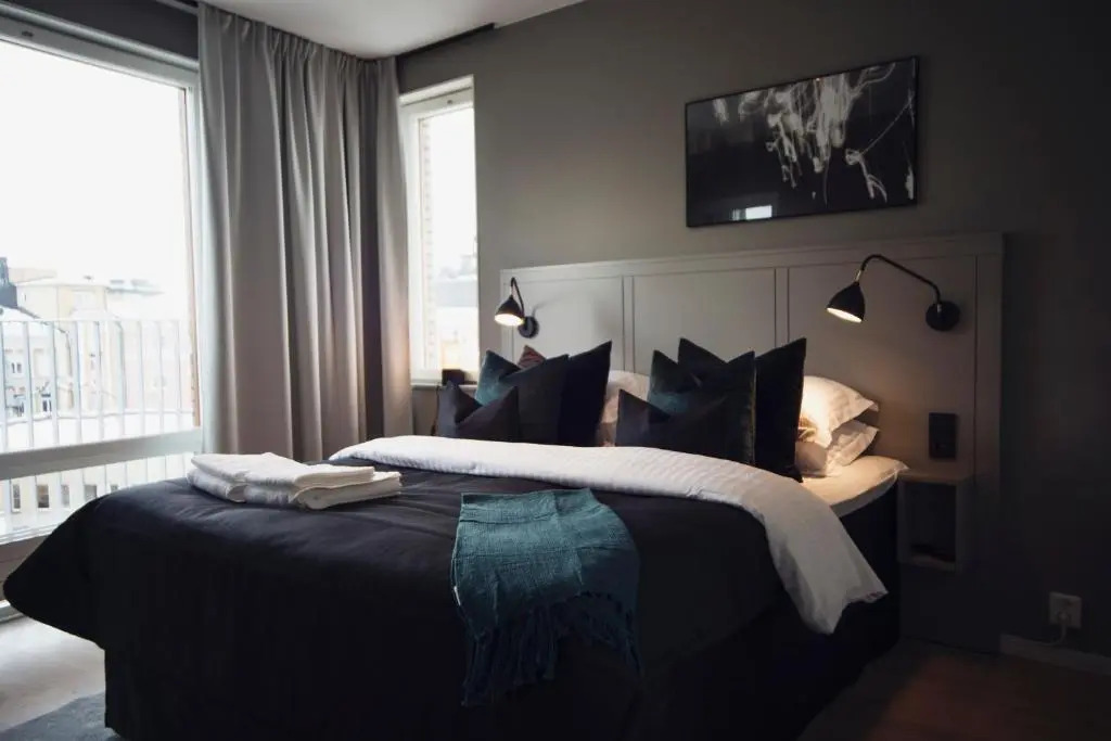 Sky Hotel Apartments, Hospitalstorget