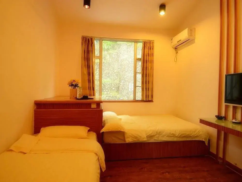 Yangshuo 9 Time Hotel