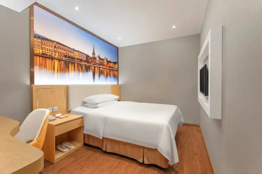 Vienna Classic Hotel (Hangzhou Banshan Shiqiao)
