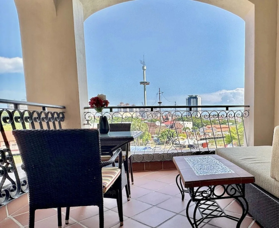 Casa del Rio Residences