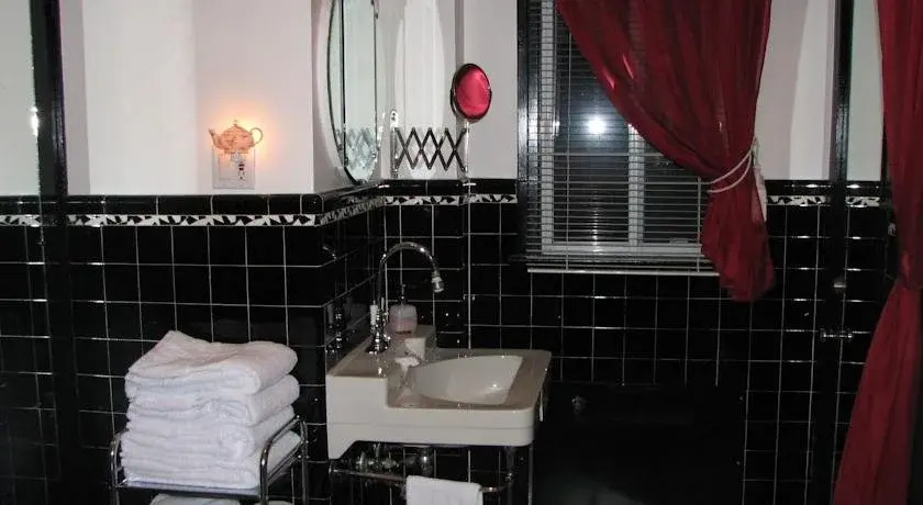 Magnolia B&B