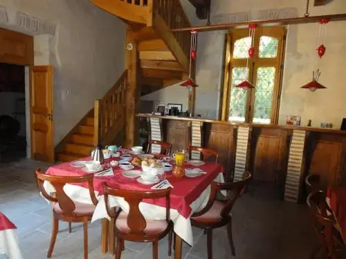 Chambres dHôtes de Charme du Château de Missandre