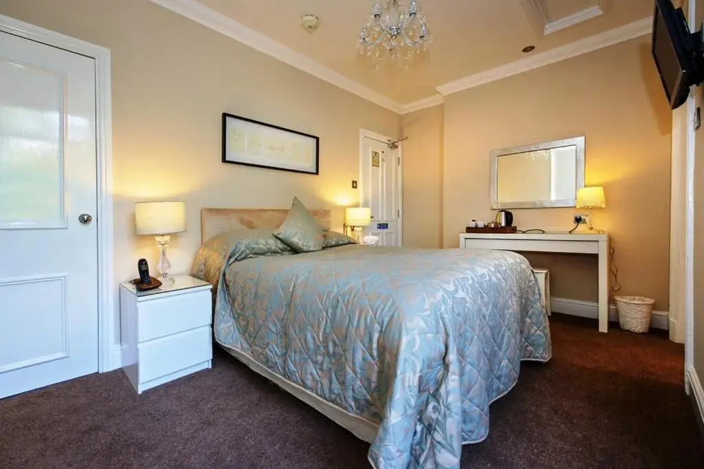 Lennox Lea Hotel