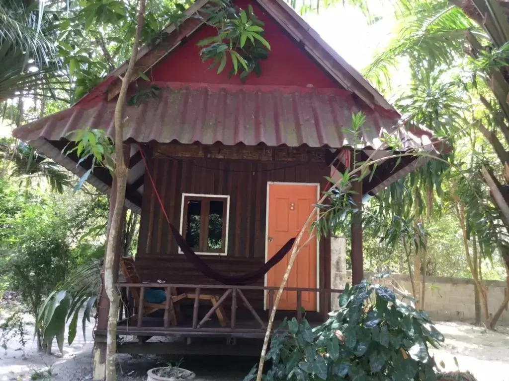 Sunny Cove Beach Resort Koh Phayam
