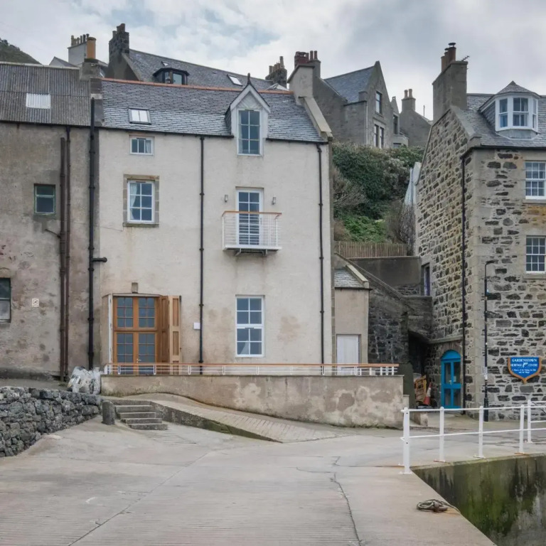The Blue Hoose