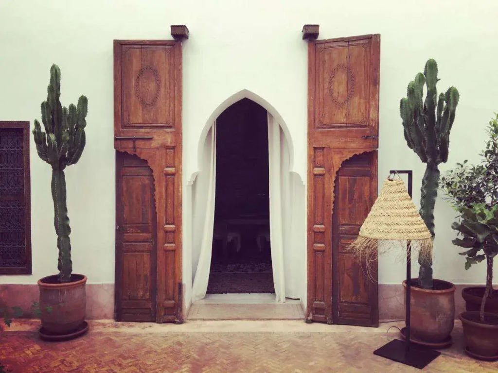 Riad WO