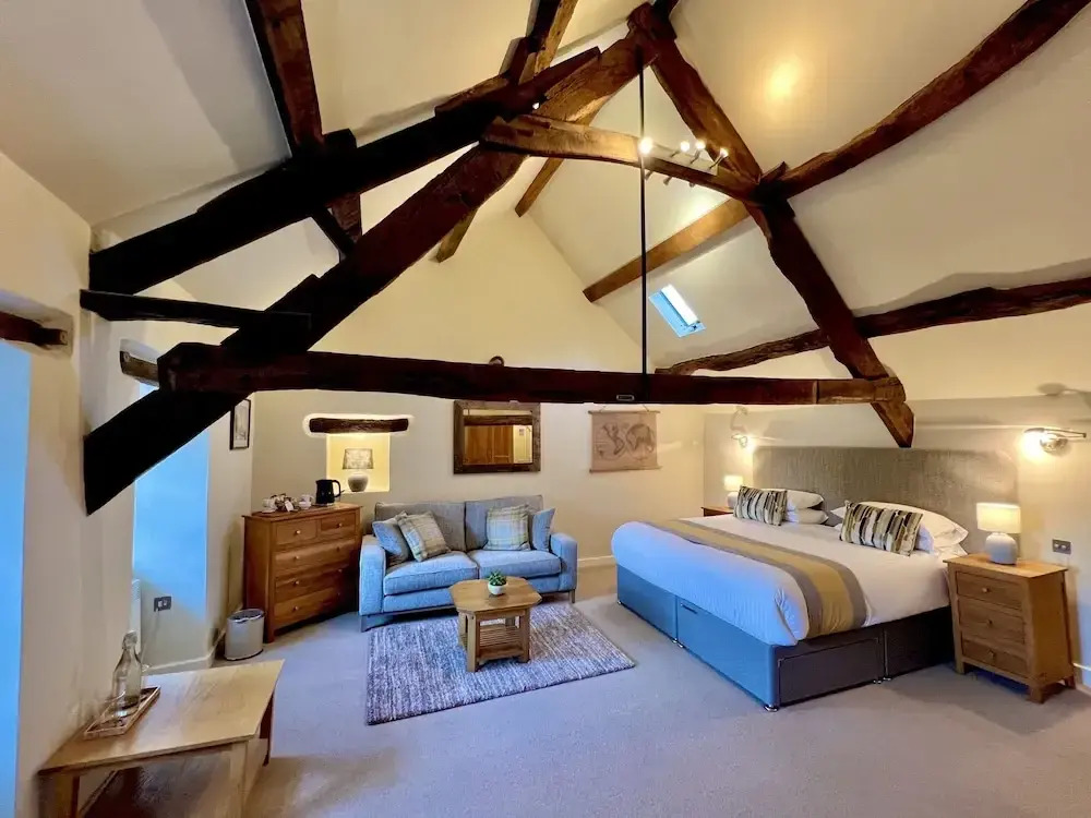 Castle Cottage Inn