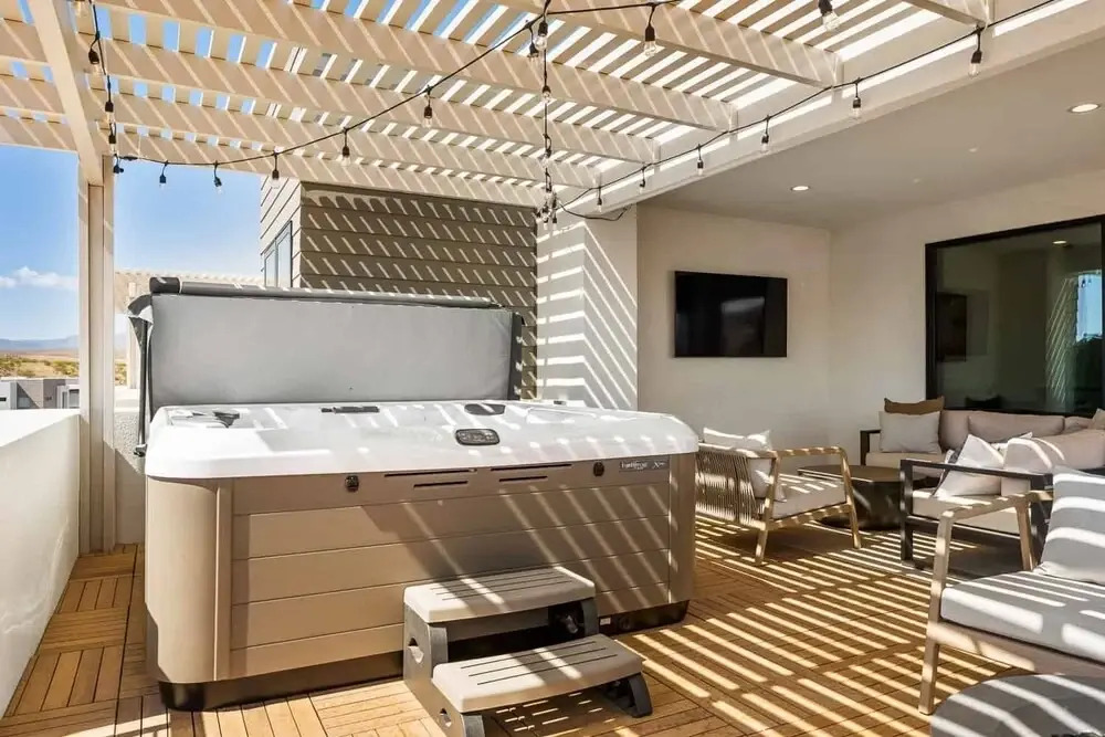 A Bit Of Paradise 7 Bedroom Townhouse