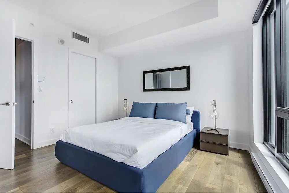 Bell Centre Apartments by Hometrotting