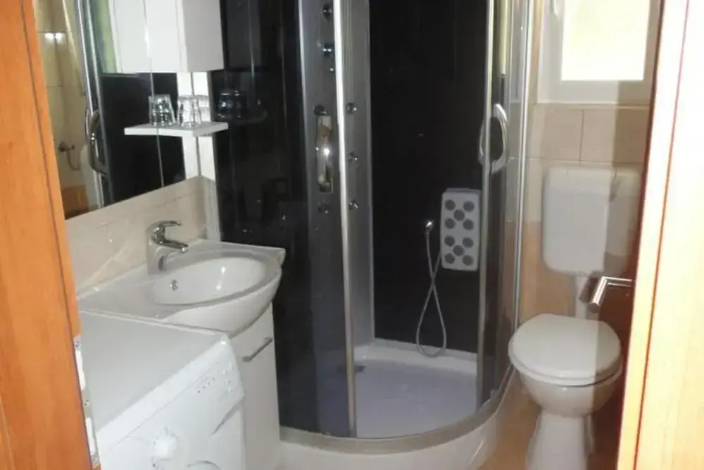 Apartments Marija Slano- Two-bedroom Apartment With Balcony and Sea View - 2