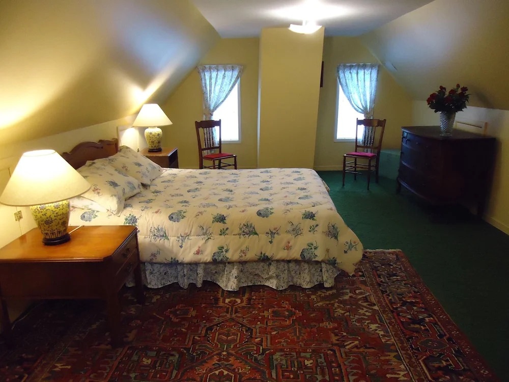 Governors Mansion Inn