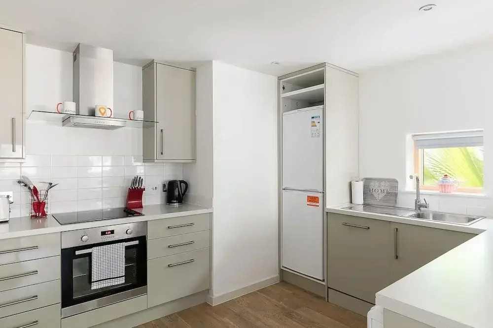Huge Garden 3-bedroom Modern Apartments in Camden