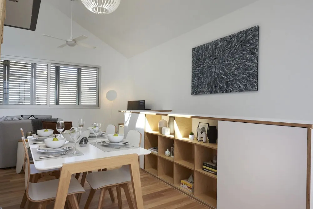 Studio Reuss - a City Retreat