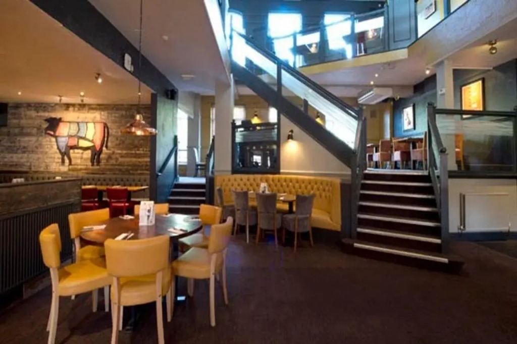 Premier Inn Manchester - Heaton Park