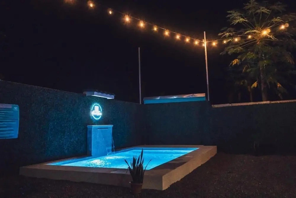 Oceans Breeze Apartment & Rooms