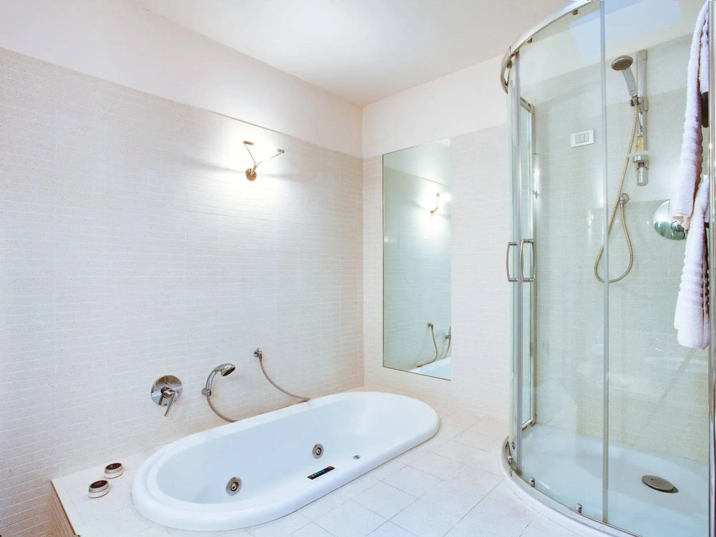 Poggio Radicati - Hotel