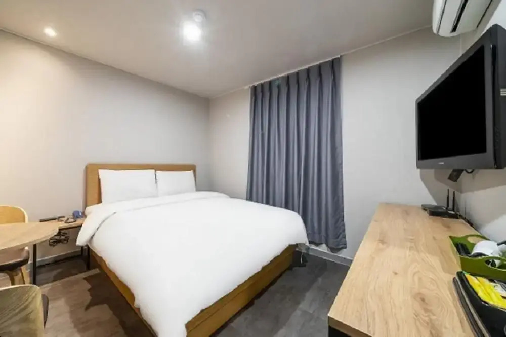 Hotel Remi