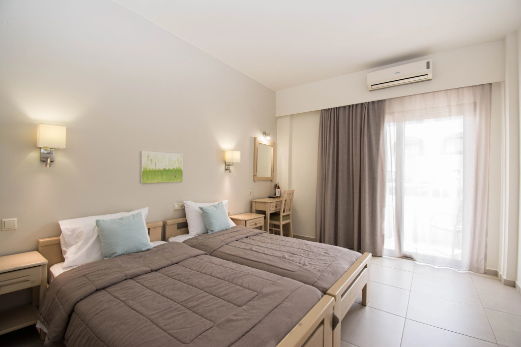 Malliotakis Beach Hotel by Checkin