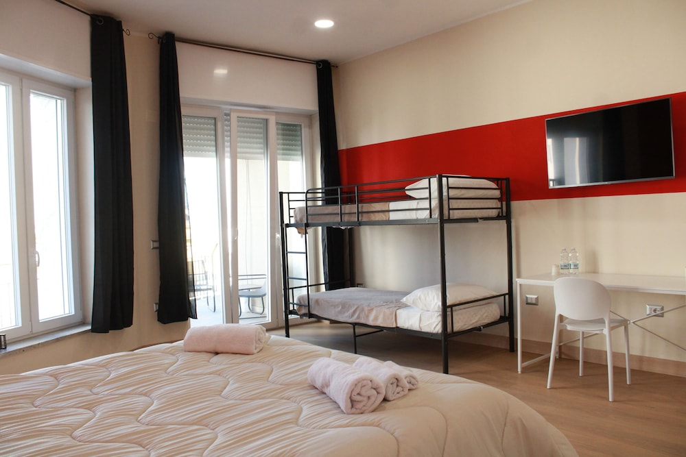 Zero18 - Pompei Rooms