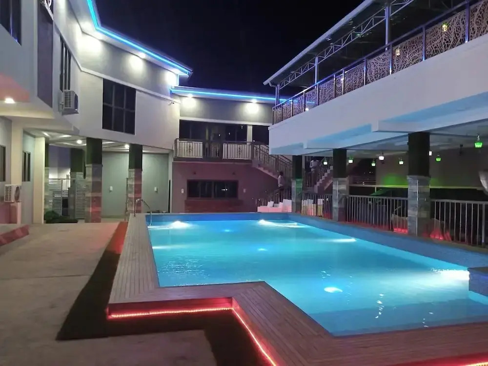 Golden Grand Royale Hotel