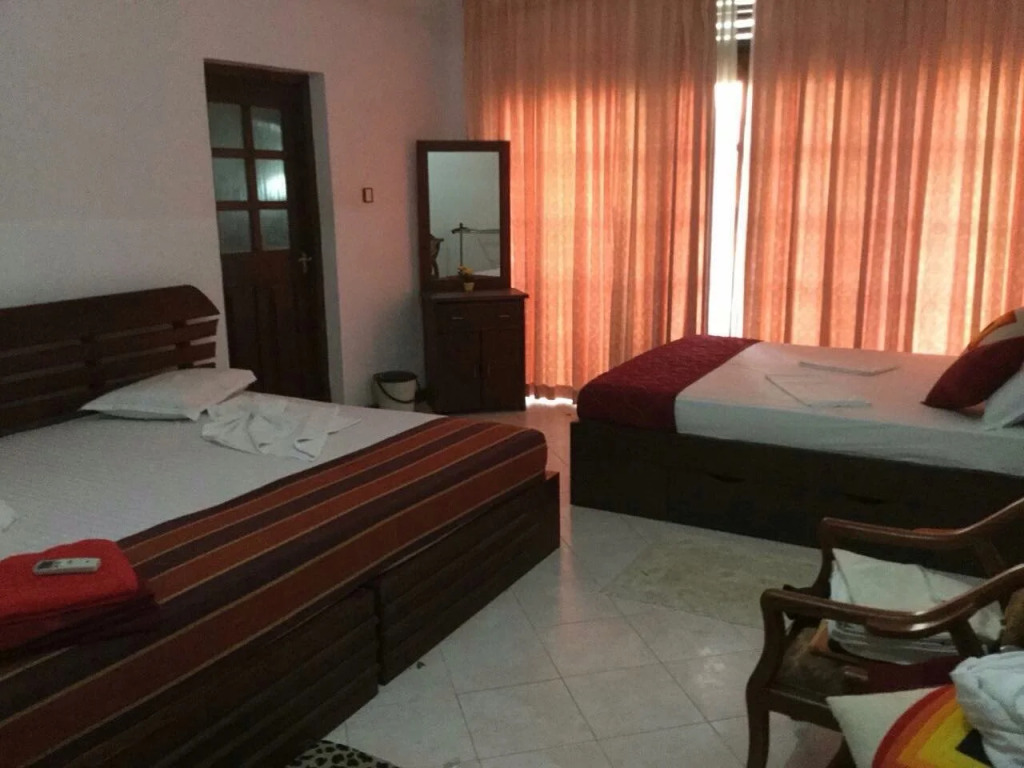 Hotel Freedom Palace