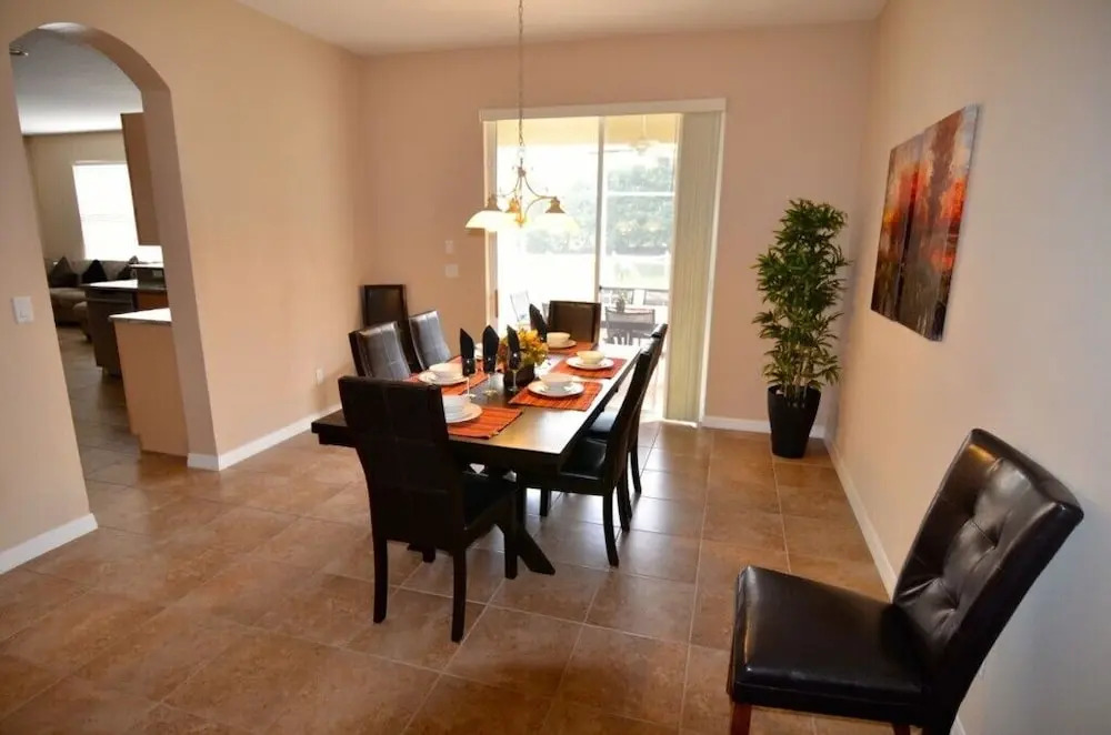 4-Bedroom Villa in Davenport 207BON