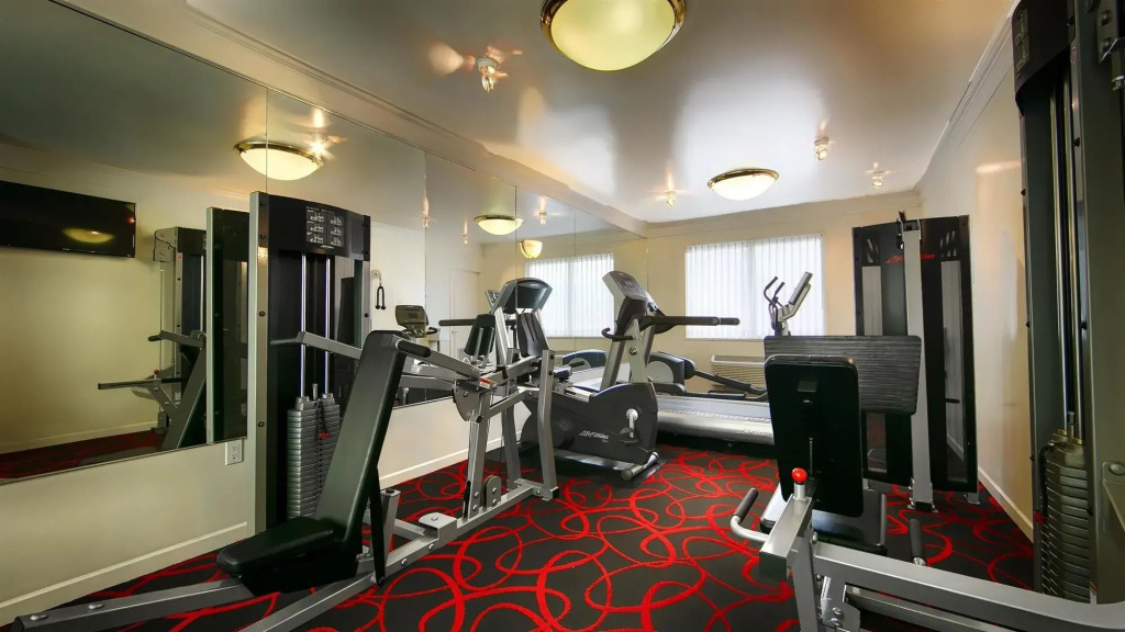 Best Western Plus Columbia River Hotel