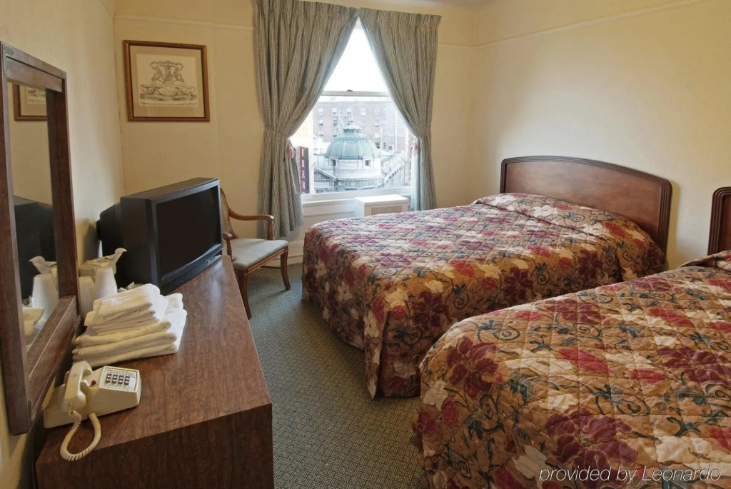 Aida Plaza Hotel