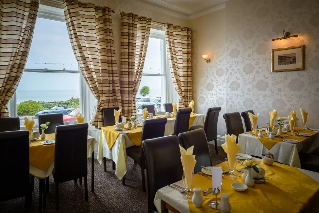 Somerset Hotel