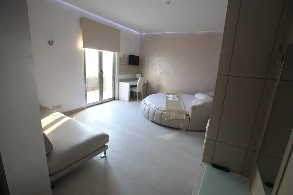 Splendor & Spa