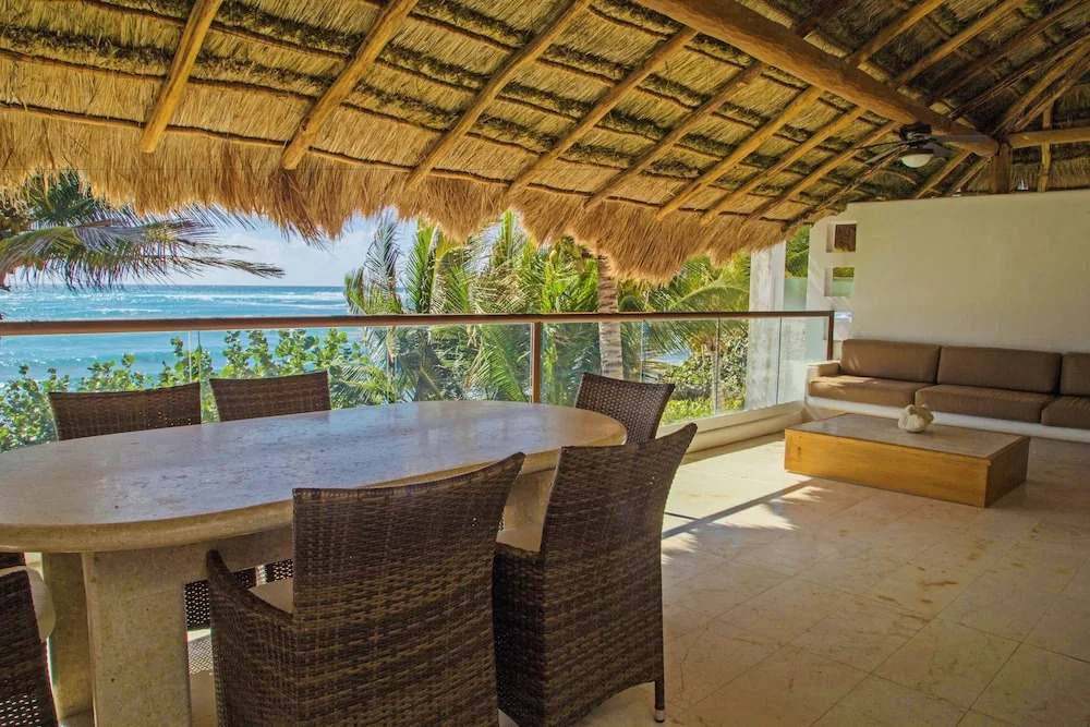 Las Villas Akumal  2B-18 by SkyRun