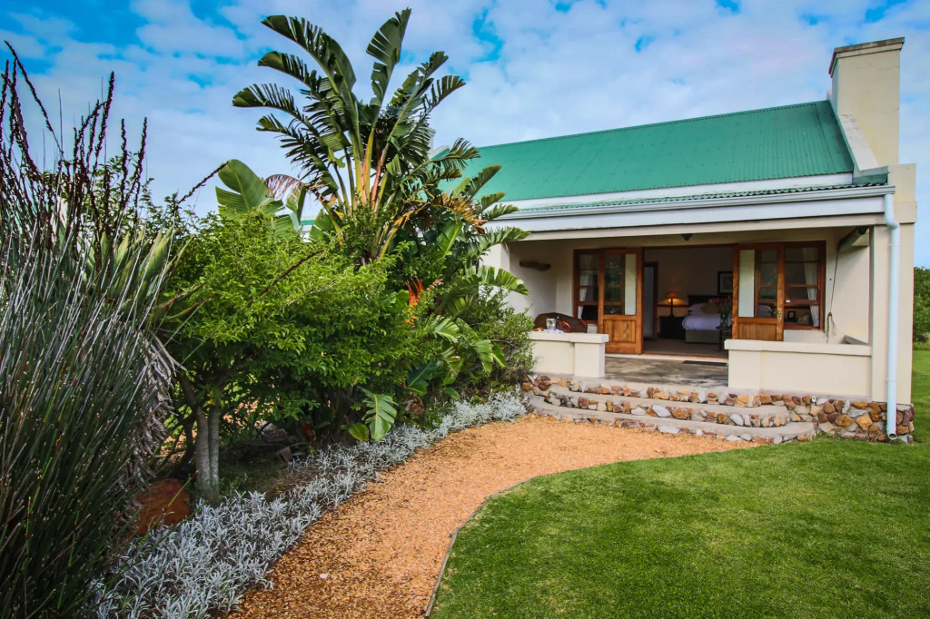 Dune Ridge Country House
